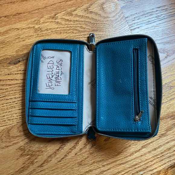 Wallet - Picture 2 of 6